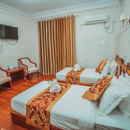 Amber Palace Hotel Myitkyinā 外观 照片