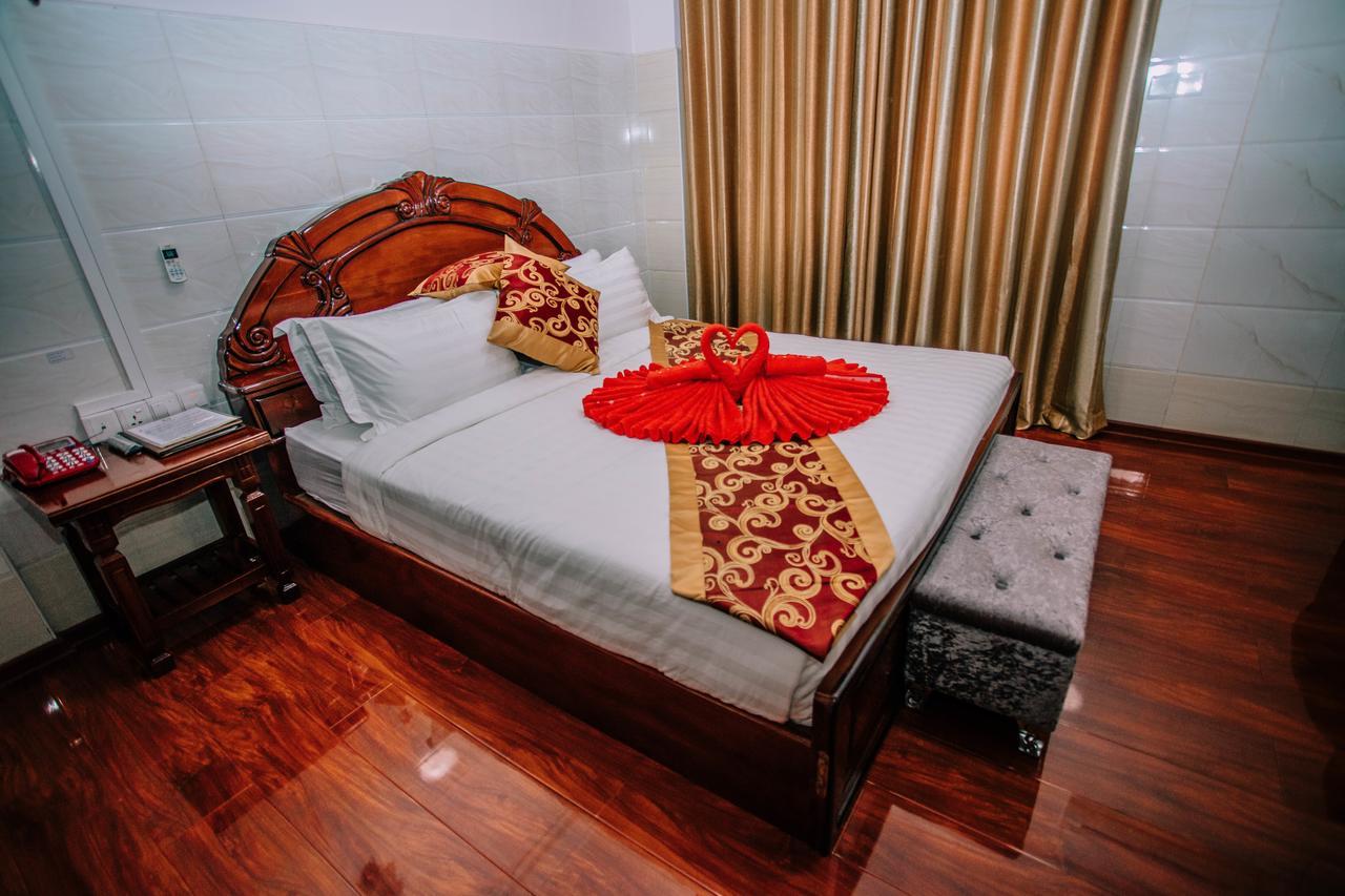 Amber Palace Hotel Myitkyinā 外观 照片