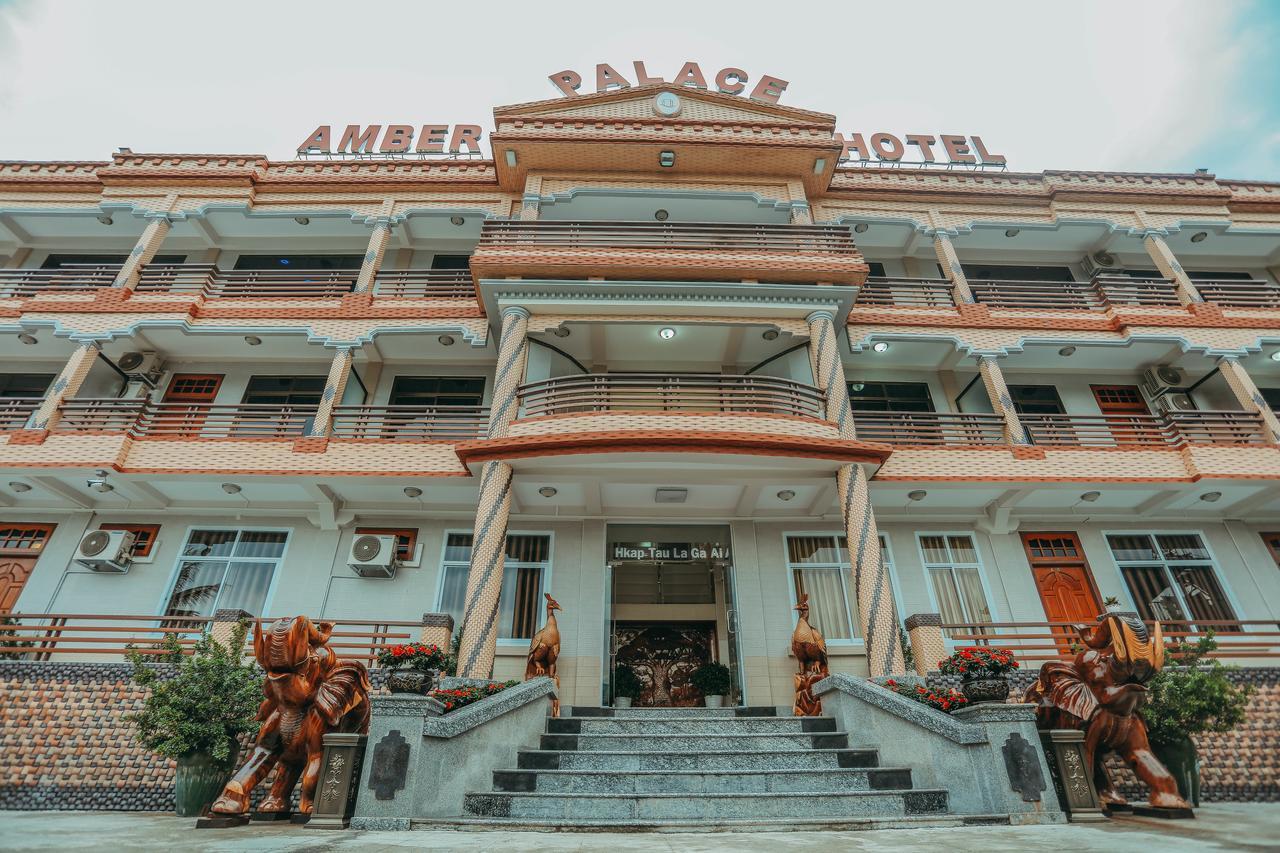Amber Palace Hotel Myitkyinā 外观 照片