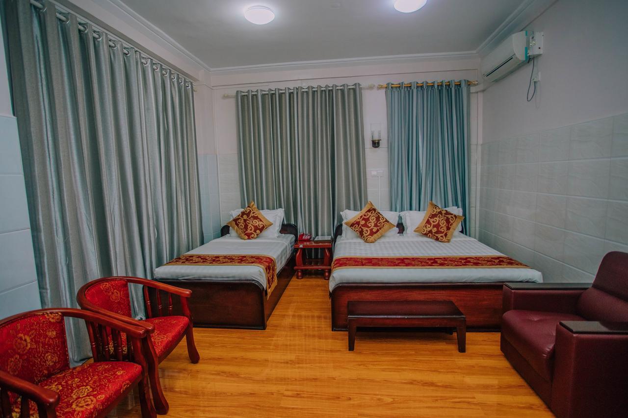 Amber Palace Hotel Myitkyinā 外观 照片